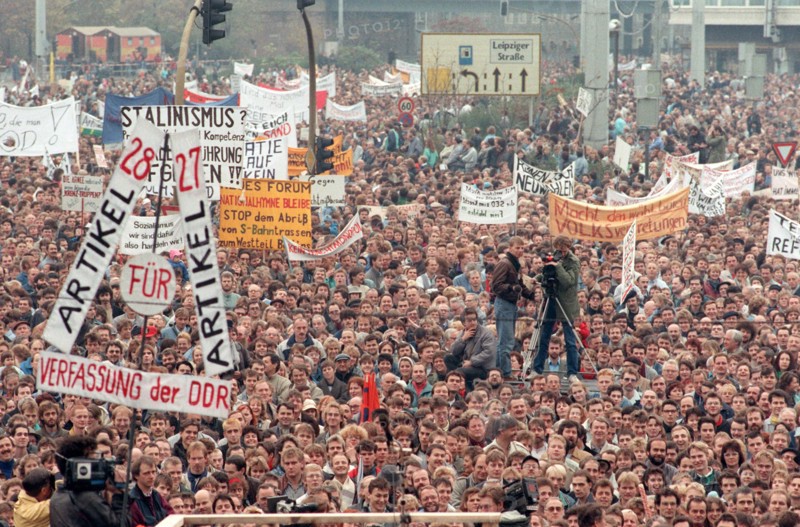Demonstration, November 4th 1989 (archive photograph 1989, text 1993)