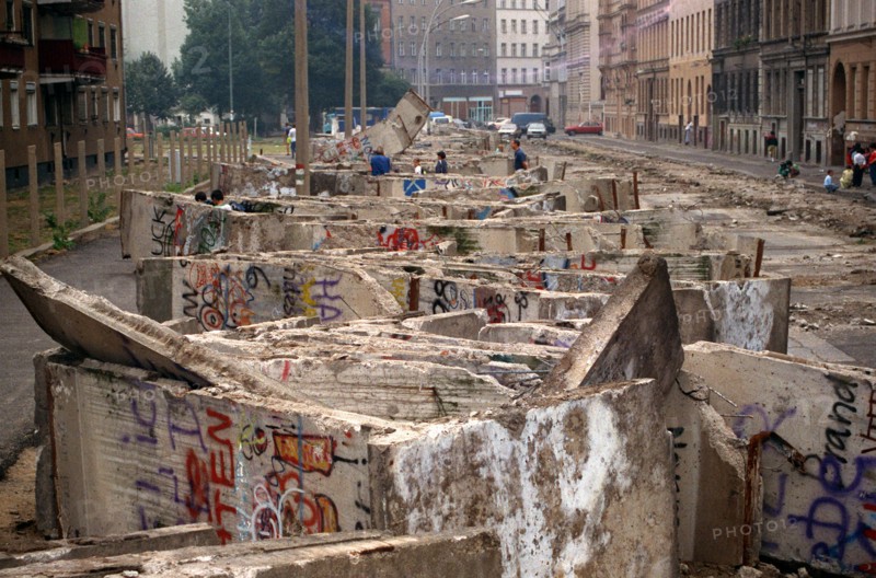 Demolishion of Berlin Wall