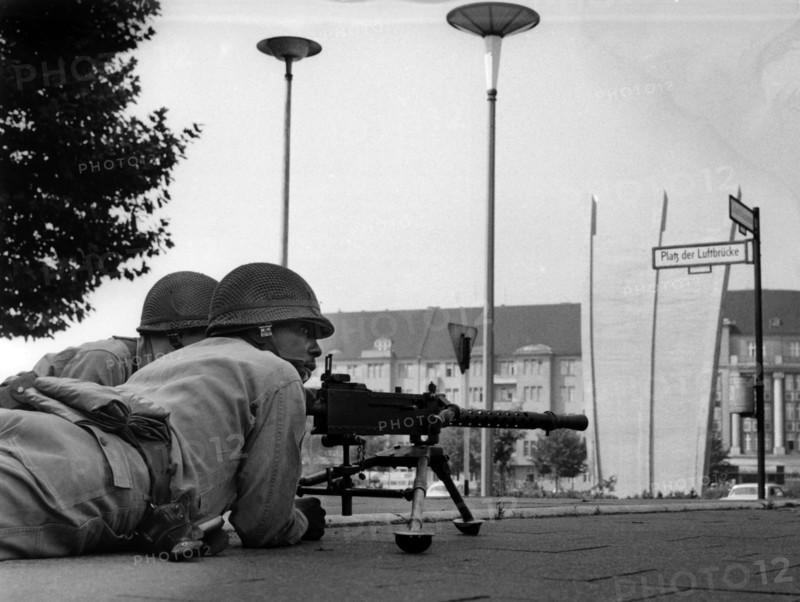 Fighting exercise of US army in Berlin
