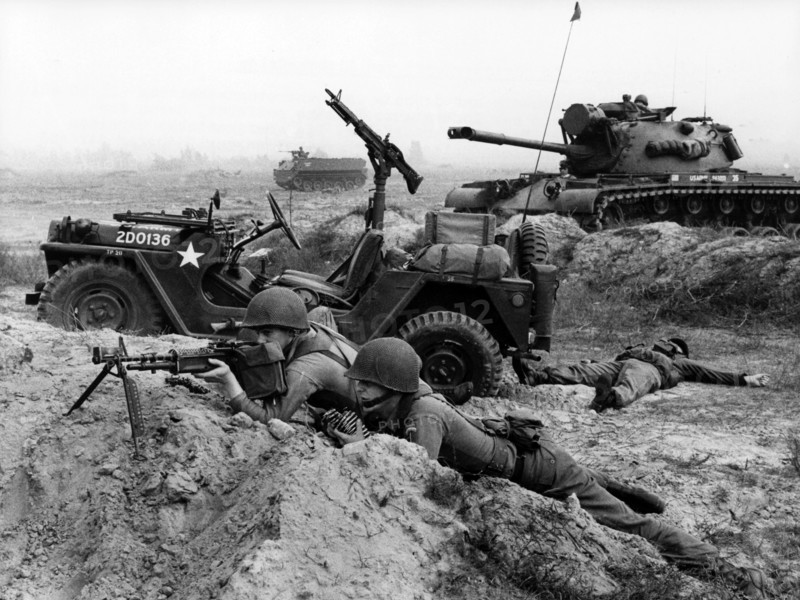 Manoeuvre of US army in ghost town Parks Range in Berlin