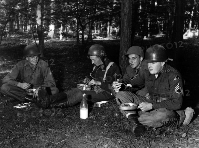 Lunch break at US maneuver 'Combino' in Germany