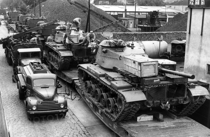 New tank M60 for US Army in Berlin