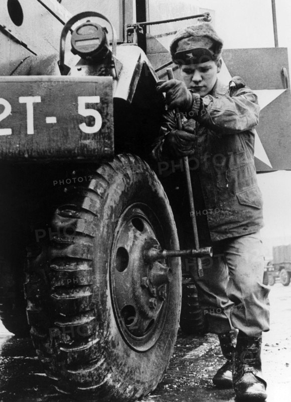 Ron Yoke - The smallest U.S. soldier in Germany