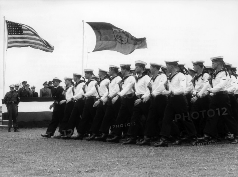 'Armed Forces Day' in Bremerhaven