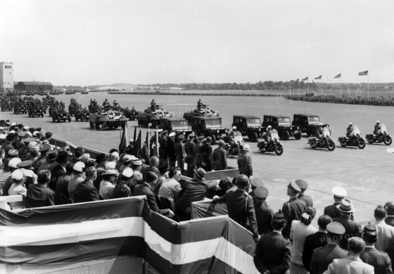 Military parade for the 'Armed Forces Day' in Berlin
