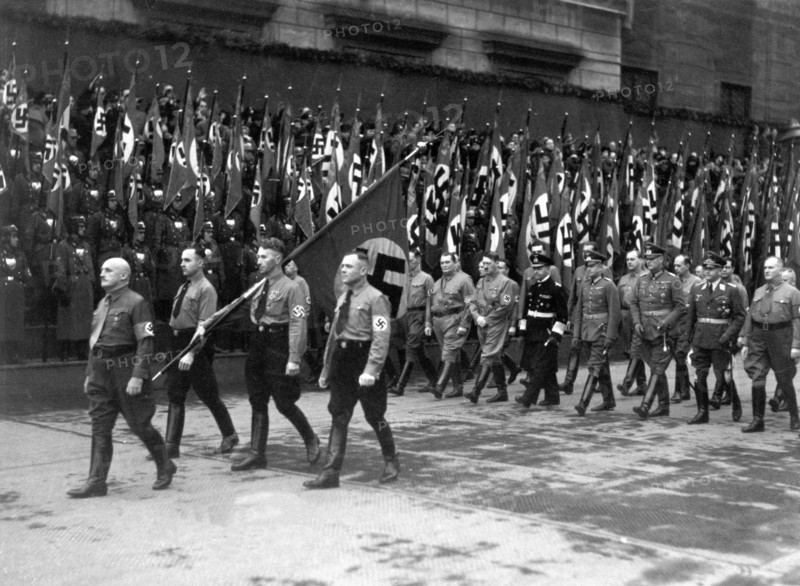 Memorial for anniversary of Beer Hall Putsch