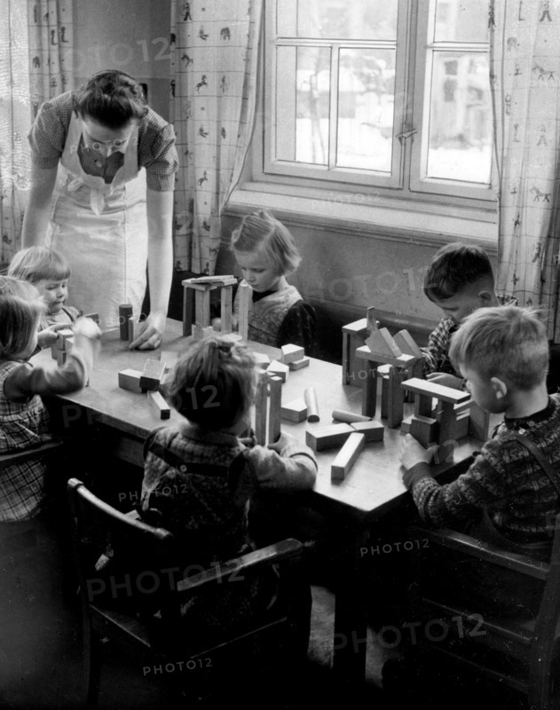 Third Reich - NSV kindergarten