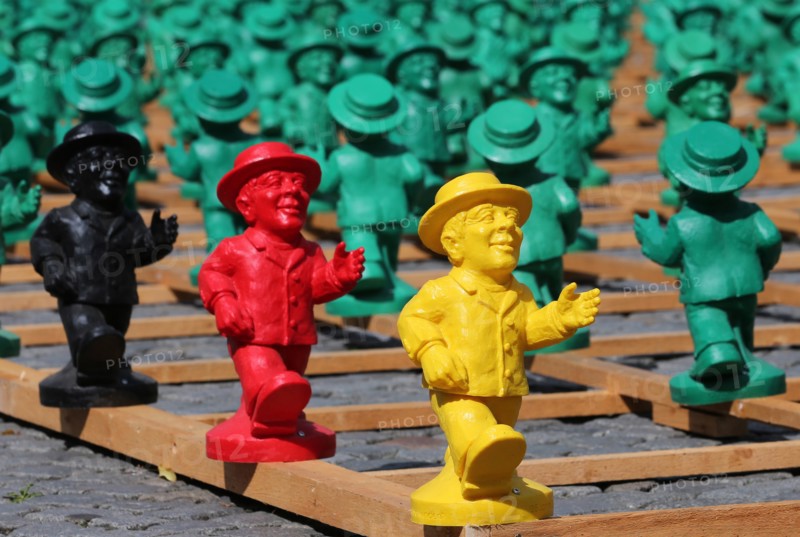 Installation "Einheitsmännchen" in Schwerin