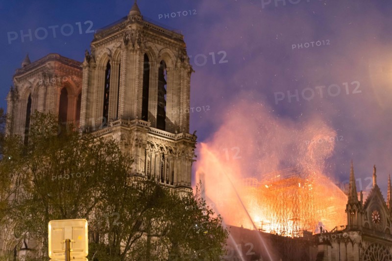 Incendie de Notre-Dame de Paris le 15 avril 2019