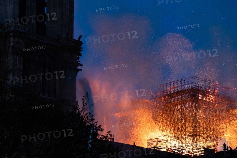 Incendie de Notre-Dame de Paris le 15 avril 2019