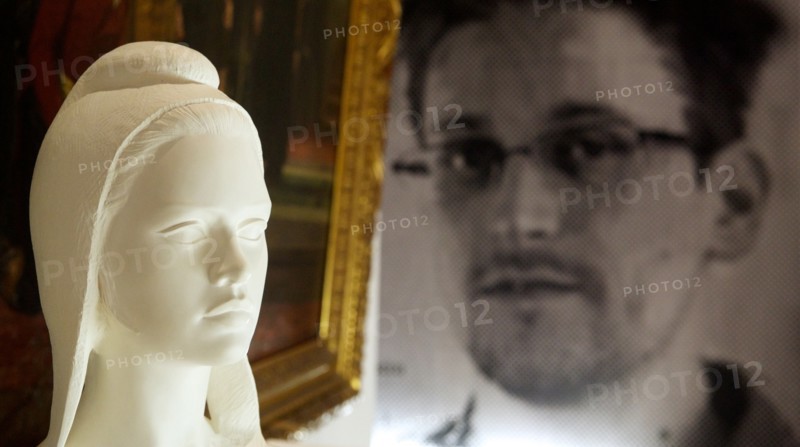 A Marianne bust of actress Brigitte Bardot by Alain Aslan