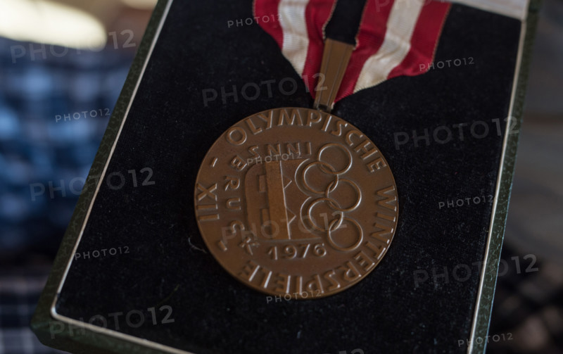 Former professional ice hockey player Lorenz Funk presents his bronze medal he won in the 1976 Winter Olympics in his home in Greiling near Bad Toelz, Germany, 02 February 2016. Funk was member of the West German national team that won the bronze medal at the 1976 Winter Olympics in Innsbruck, Austria. Six months ago, Lenz was diagnosed with cancer. Photo: MATTHIAS BALK/dpa