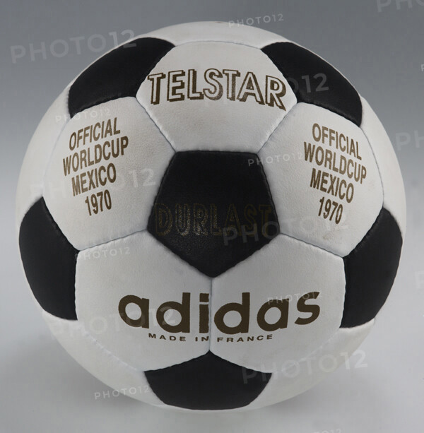 The undated handout shows the official soccer ball 'Telstar' for the FIFA World Cup 1970 in Mexico. Photo: Adidas Keywords: ball, balloon, dance, soccer, SPO, Sport, sports