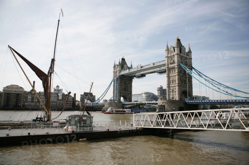 Tower Bridge, Londres
