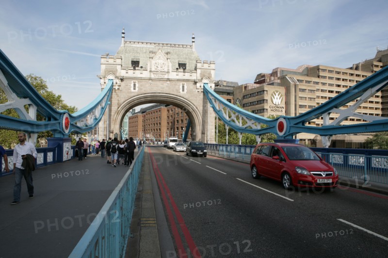 Tower Bridge, Londres