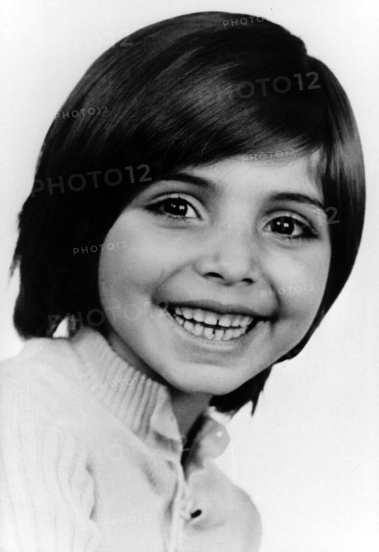 Yasmine Etemad Amini, enfant