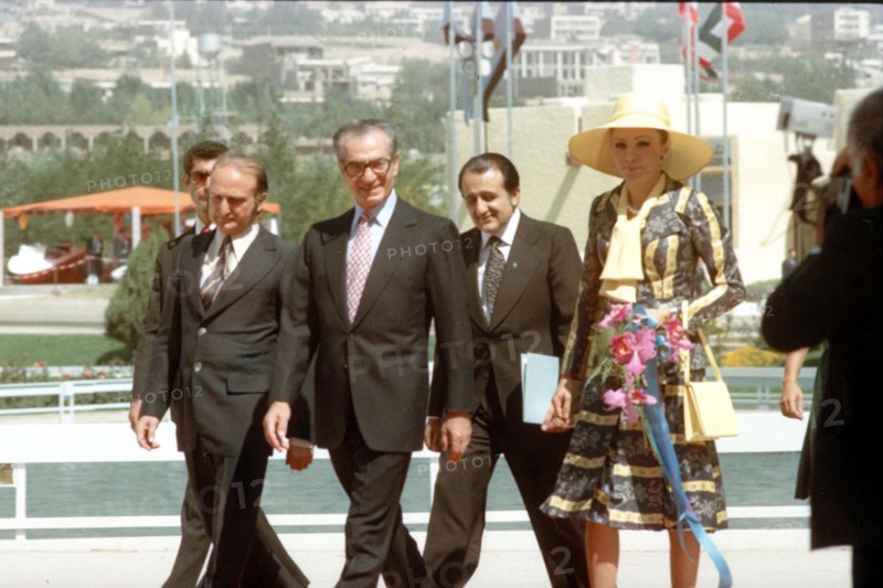 Mohammed Reza Shah Pahlavi et Farah Pahlavi en visite officielle