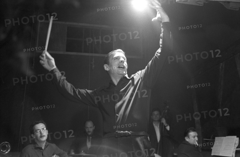 Yves Montand (1958)