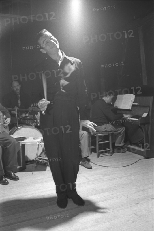 Yves Montand (1958)