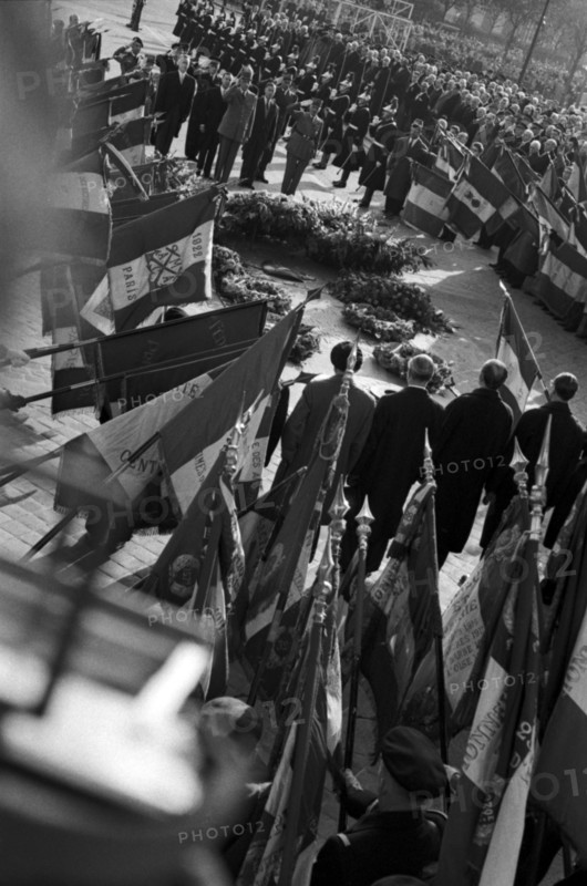 Cérémonie commémorative du 11 novembre 1960