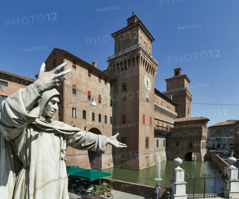 Ferrara: veduta del Castello Estense