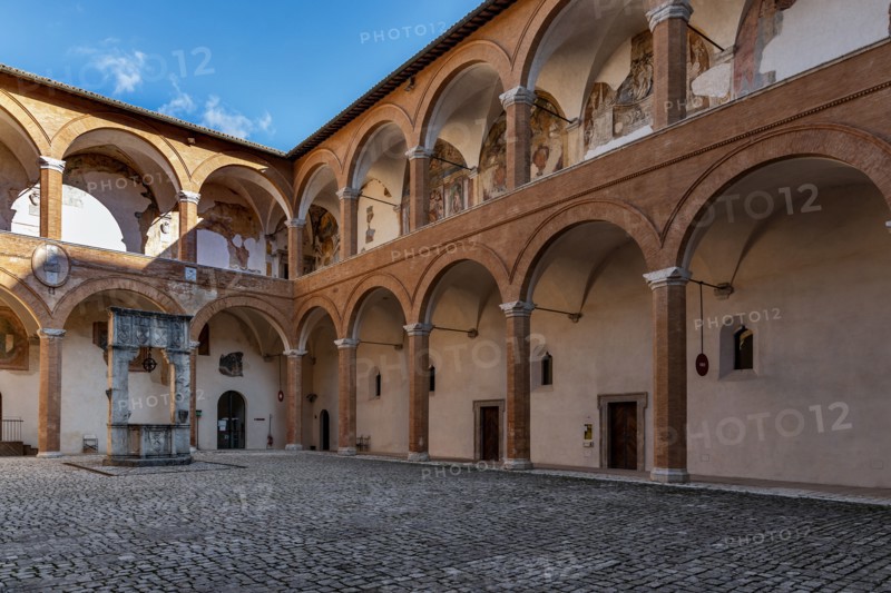 Spolète, Rocca Albornoz