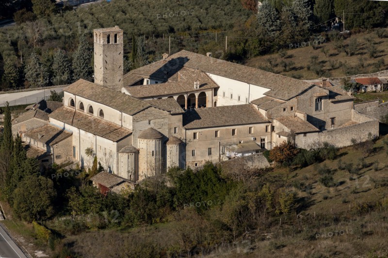 Spolète, view of the Monastery of St. Ponziano
