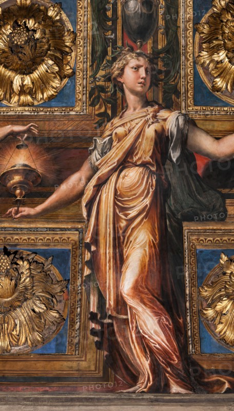 Chiesa di Santa Maria della Steccata, arcone del braccio orientale del transetto
