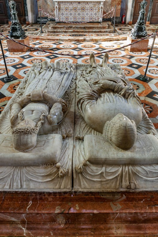 Pavia, the Certosa of Pavia, the left transept