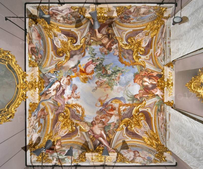 Palazzo Rosso, sala dell' Estate, volta:  "Allegoria dell' 'Estate", affresco di Gregorio De Ferrari e Antonio Maria Haffner.
Palazzo Rosso (già Brignole Sal, Genova (GE), Liguria, Italia