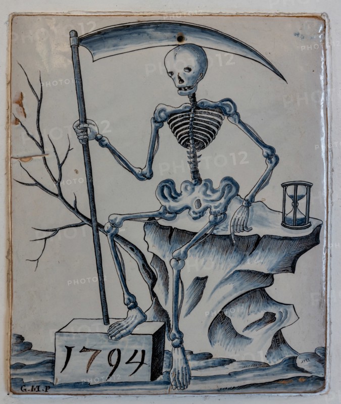 Deruta, Regional Ceramics Museum of Deruta: "Plaque with allegory of death"