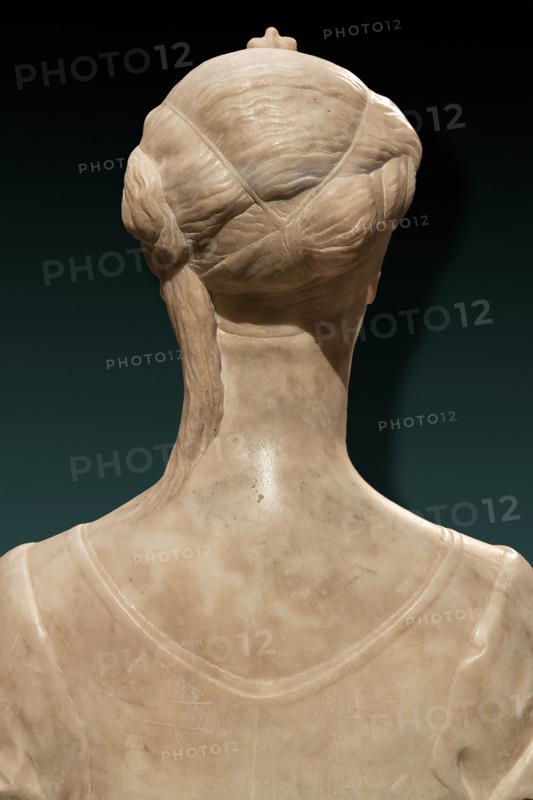 "Young gentlewoman", by Desiderio da Settignano