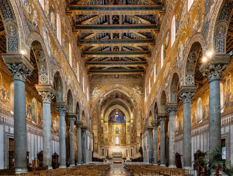 Monreale, Duomo: view of the nave