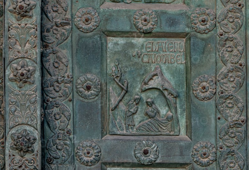 Monreale Cathedral, the gate by Bonanno Pisano (1185-6)