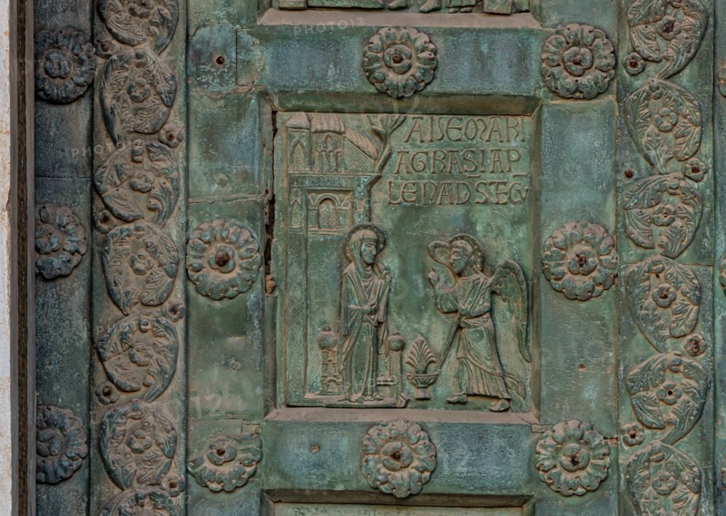 Monreale Cathedral, the gate by Bonanno Pisano (1185-6)