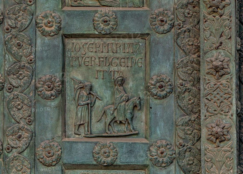 Monreale Cathedral, the gate by Bonanno Pisano (1185-6)