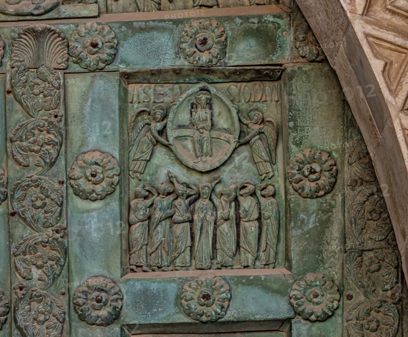 Monreale Cathedral, the gate by Bonanno Pisano (1185-6)