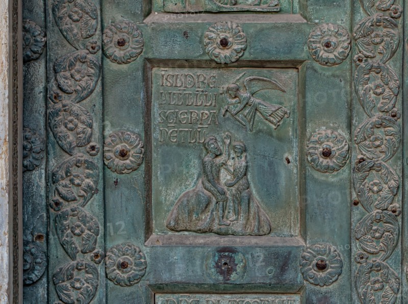Monreale Cathedral, the gate by Bonanno Pisano (1185-6)