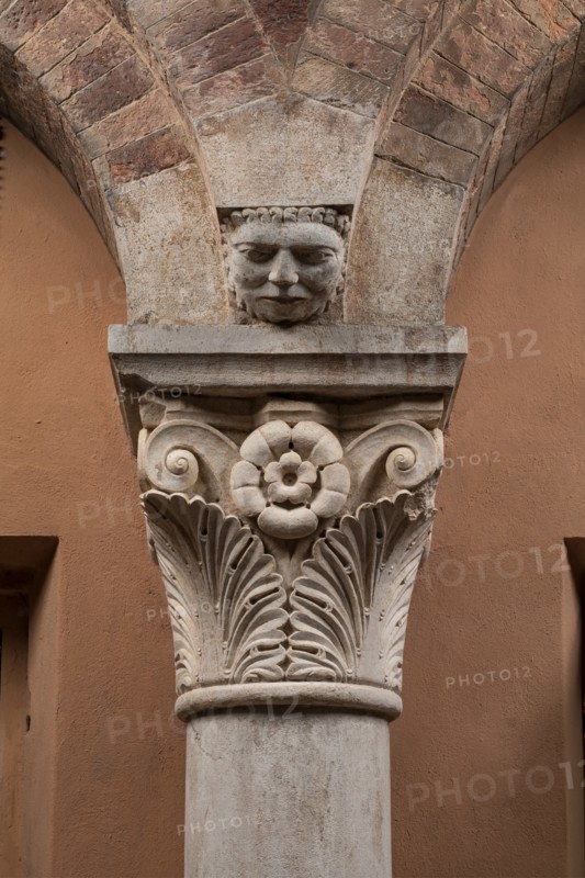 Modena, Ghirlandina Tower, Torresani Hall, north wall