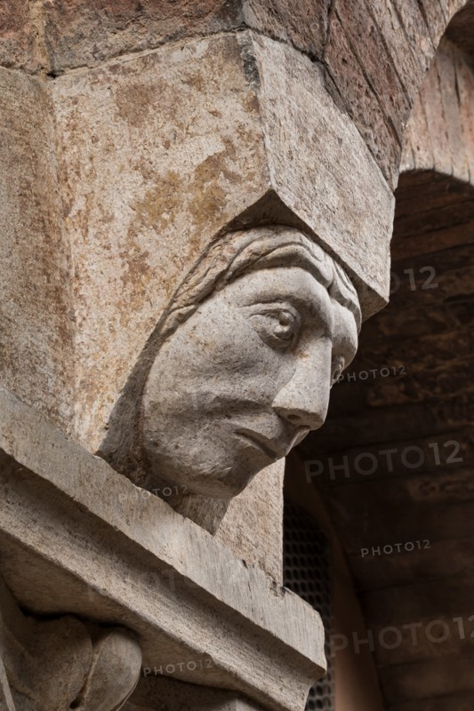Modena, Ghirlandina Tower, Torresani Hall, north wall