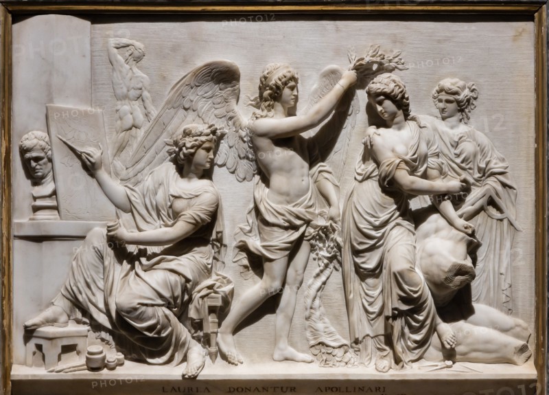 The Genius of Liberality crowning Sculpture at the presence of Painting and Architecture
