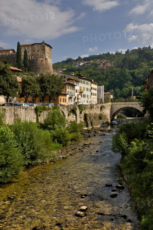 Le château de Rovereto