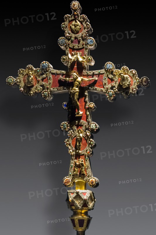 Croix de Chiaravalle, Milan