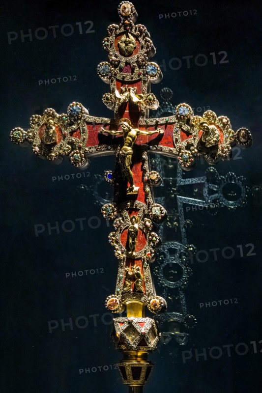 Cross of  Chiaravalle, Milan