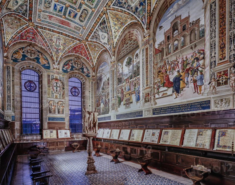Intérieur de la Libreria Piccolomini à Sienne