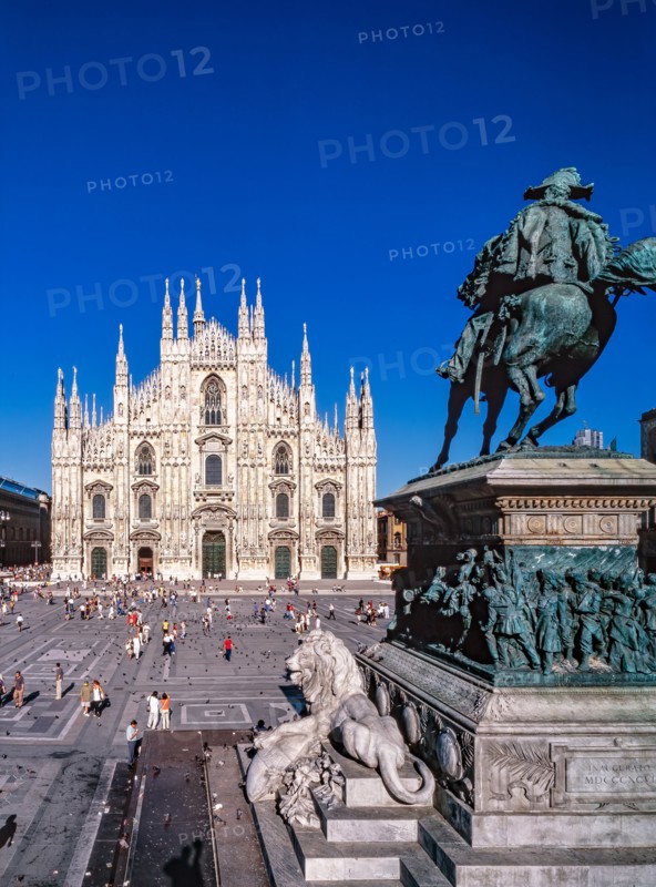 Vue extérieure du Dôme de Milan