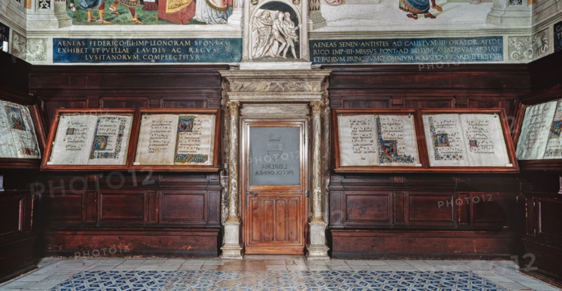 Duomo, Libreria Piccolomini