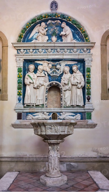 Montepulciano, Duomo (Cathedral of S. Maria Assunta), the interior, first chapel of the left nave: Baptismal font by Giovanni d'Agostino and Altar of the Lilies by Andrea della Robbia, ca. 1512.
Chiesa di Sant'Agostino, Montepulciano (SI), Toscana - Tuscany, Italia - Italy