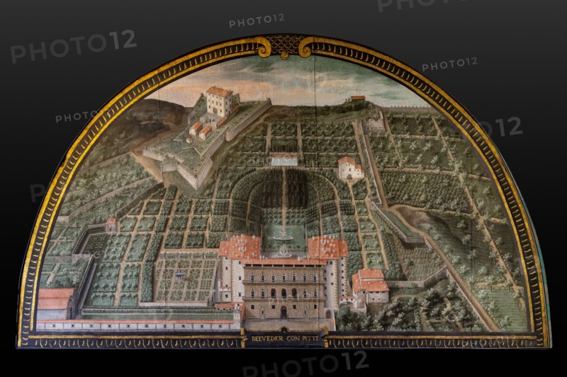 Medici Villa La Petraia: “Pitti Palace, Buboli Gardens and Belvedere Fort” in Florence,  in the lunette called “Belveder con Pitti”, one of the fourteen lunettes by Giusto Utens, Italianized name of Iustus van Utens, 1599-1602. This villa is located in Barberino di Mugello.
The lunettes present idyllic aerial views of calligraphic precision, very decorative and precious evidence of the appearance of these buildings in the past. They were painted for the Medici villa of Artimino as an "inventory" (today we would say "cadastre") of the possessions of the Grand Duke Ferdinando I de' Medici, and after various moves, they are preserved today in the Villa La Petraia. Originally there were 17, but only 14 have reached us.
Villa medicea La Petraia, Firenze (FI) - Florence, Toscana - Tuscany, Italia - Italy