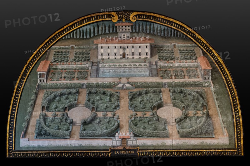 “Medici Villa La Petraia”,  in the lunette called “Belveder con Pitti”, one of the fourteen lunettes by Giusto Utens, Italianized name of Iustus van Utens, 1599-1602. This villa is located in Barberino di Mugello.
The lunettes present idyllic aerial views of calligraphic precision, very decorative and precious evidence of the appearance of these buildings in the past. They were painted for the Medici villa of Artimino as an "inventory" (today we would say "cadastre") of the possessions of the Grand Duke Ferdinando I de' Medici, and after various moves, they are preserved today in the Villa La Petraia. Originally there were 17, but only 14 have reached us.
Villa medicea La Petraia, Firenze (FI) - Florence, Toscana - Tuscany, Italia - Italy